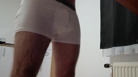 mr10069 online show from 11/24/25, 12:38