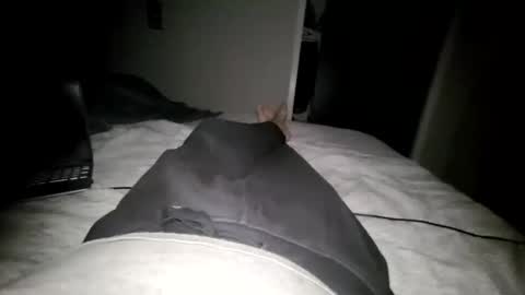 Snapshot of mr1bucket chatting on 10/01/25, 01:44 mr1bucket online show from 10/01/25, 01:44