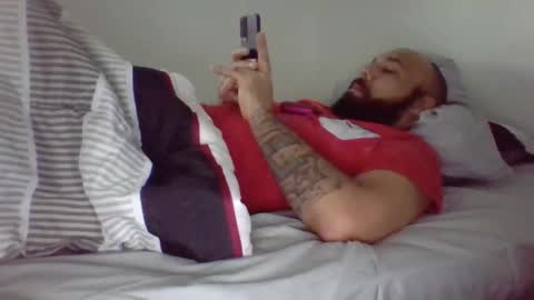 Mr8 online show from 01/11/25, 02:36