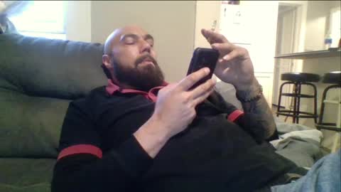 Snapshot of mr8plus chatting on 04/02/26, 11:57 Mr8 online show from 04/02/26, 11:57
