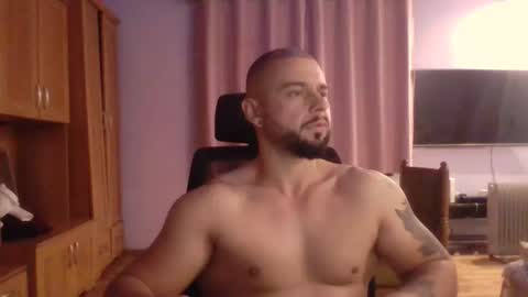 Snapshot of mr_and_mrs_scorpion chatting on 10/05/25, 01:04 JohnKate online show from 10/05/25, 01:04