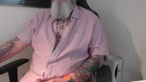 mr_boombastic2021 online show from 06/06/26, 09:47