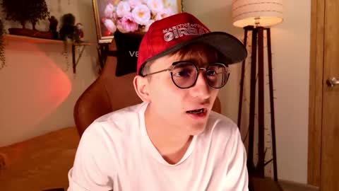 Mr Evans online show from 12/13/25, 07:53