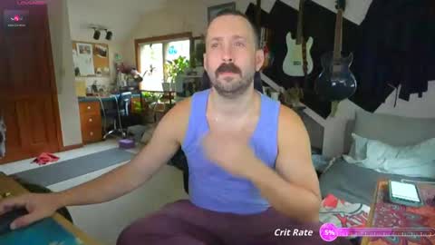 Snapshot of mr_foxxy chatting on 09/18/25, 01:13 ninko online show from 09/18/25, 01:13