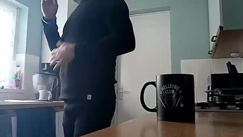 Snapshot of mr_i_ chatting on 01/20/25, 11:24 mr_i_ online show from 01/20/25, 11:24