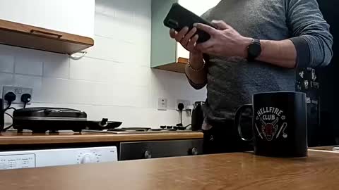 Snapshot of mr_i_ chatting on 01/28/25, 09:19 mr_i_ online show from 01/28/25, 09:19