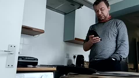 Snapshot of mr_i_ chatting on 02/09/25, 09:47 mr_i_ online show from 02/09/25, 09:47