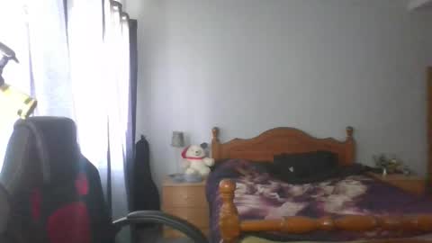 Snapshot of mr_i_ chatting on 09/29/25, 09:36 mr_i_ online show from 09/29/25, 09:36