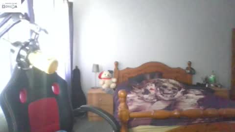 Snapshot of mr_i_ chatting on 10/05/25, 09:51 mr_i_ online show from 10/05/25, 09:51