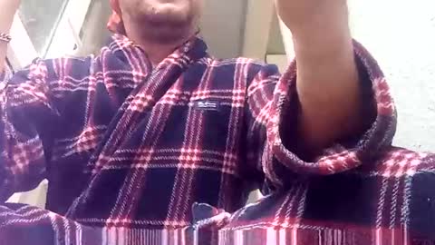 Snapshot of mr_i_ chatting on 10/16/25, 07:31 mr_i_ online show from 10/16/25, 07:31