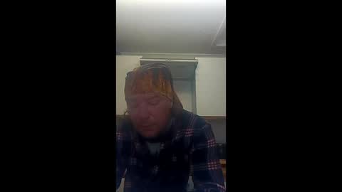 mr_i_ online show from 05/20/26, 06:08