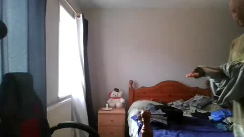 mr_i_ online show from 06/22/26, 07:44