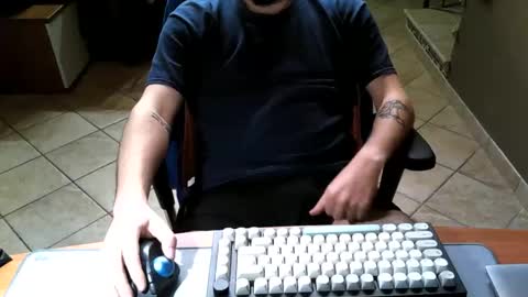 Snapshot of mr_kaa chatting on 12/21/25, 06:26 mr_kaa online show from 12/21/25, 06:26