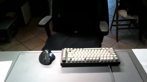 Snapshot of mr_kaa chatting on 04/18/26, 02:32 mr_kaa online show from 04/18/26, 02:32