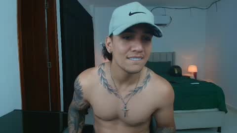 mr_maximo online show from 06/07/26, 02:05