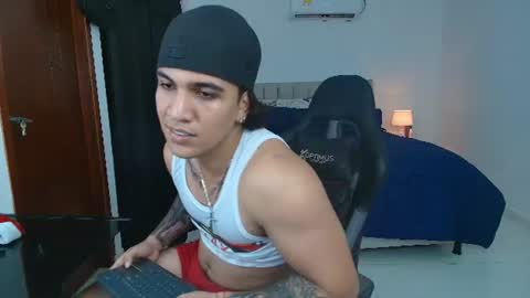 mr_maximo online show from 06/10/26, 03:39