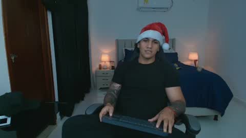 mr_maximo online show from 06/11/26, 02:22