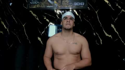 mr_maximo online show from 06/15/26, 05:09