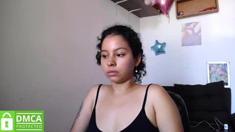 Snapshot of mr_mrscurie chatting on 01/20/25, 04:45 Mr Mrs Curie online show from 01/20/25, 04:45