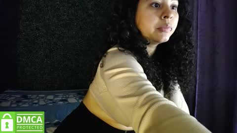 Snapshot of mr_mrscurie chatting on 01/06/26, 11:51 Mr Mrs Curie online show from 01/06/26, 11:51