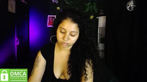 Snapshot of mr_mrscurie chatting on 03/08/26, 02:59 Mr Mrs Curie online show from 03/08/26, 02:59