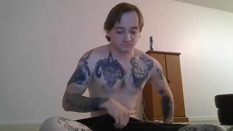 Snapshot of mr_nightfall chatting on 10/28/25, 01:31 mr_nightfall online show from 10/28/25, 01:31