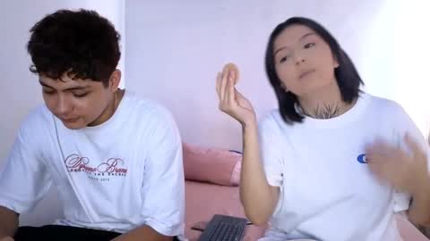 Daniel and Sara online show from 02/04/26, 07:20