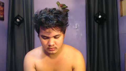 mr_olivercummerx online show from 11/17/25, 05:19