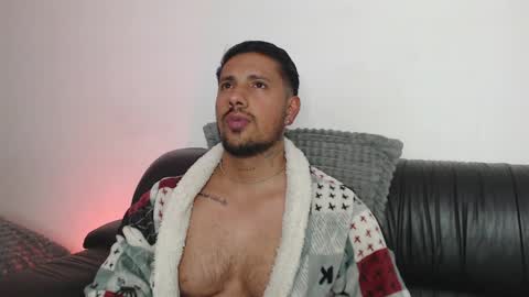 AARON online show from 04/17/26, 03:53