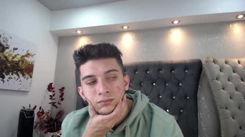 Snapshot of mr_williseo chatting on 01/30/25, 08:10 williseo online show from 01/30/25, 08:10