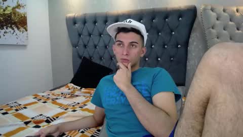 Snapshot of mr_williseo chatting on 02/25/25, 11:33 williseo online show from 02/25/25, 11:33