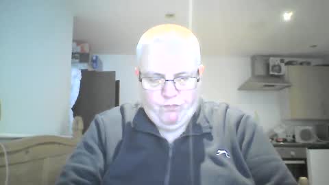 Snapshot of mralistairgoldiegmailcom chatting on 12/24/24, 10:33 Professor-Perv online show from 12/24/24, 10:33