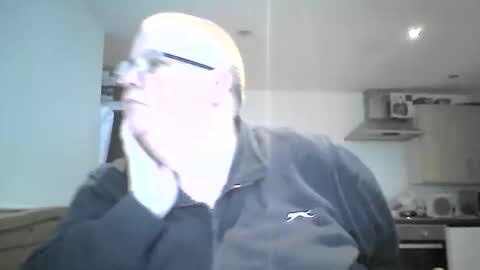 Snapshot of mralistairgoldiegmailcom chatting on 01/10/25, 11:43 Professor-Perv online show from 01/10/25, 11:43