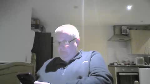 Snapshot of mralistairgoldiegmailcom chatting on 01/10/25, 10:25 Professor-Perv online show from 01/10/25, 10:25