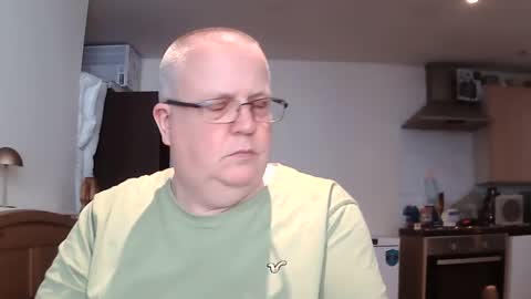 Snapshot of mralistairgoldiegmailcom chatting on 04/06/26, 12:50 Professor-Perv online show from 04/06/26, 12:50