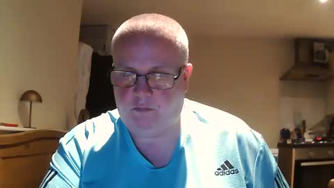 Snapshot of mralistairgoldiegmailcom chatting on 04/07/26, 07:25 Professor-Perv online show from 04/07/26, 07:25
