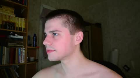 Snapshot of mrbepsik chatting on 03/26/26, 11:21 Mr Roman online show from 03/26/26, 11:21