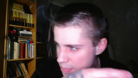 Snapshot of mrbepsik chatting on 03/31/26, 07:36 Mr Roman online show from 03/31/26, 07:36