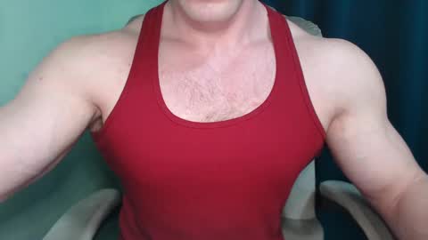 Snapshot of mrbiceps_23 chatting on 02/07/25, 10:09 Mrbiceps23 online show from 02/07/25, 10:09