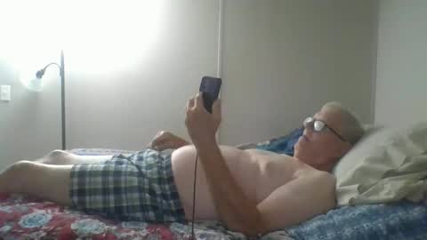 Snapshot of mrbill55 chatting on 12/14/24, 10:39 mrbill55 online show from 12/14/24, 10:39