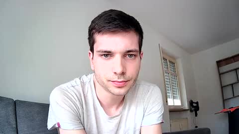 Snapshot of mrboyyyy chatting on 02/28/25, 01:47 ... online show from 02/28/25, 01:47