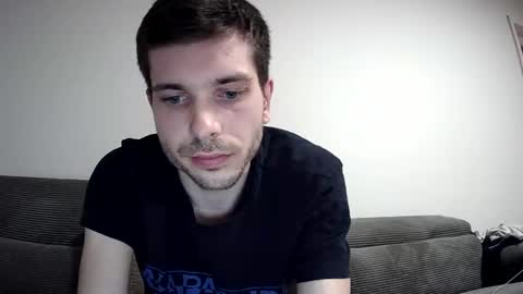 Snapshot of mrboyyyy chatting on 03/08/25, 09:40 ... online show from 03/08/25, 09:40