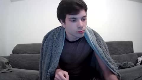 Snapshot of mrboyyyy chatting on 03/20/26, 07:19 ... online show from 03/20/26, 07:19