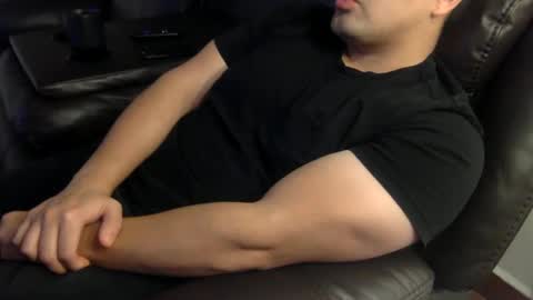 Snapshot of mrbree chatting on 01/03/25, 02:32 Mr Bree online show from 01/03/25, 02:32