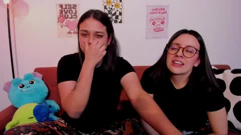 Laura online show from 05/11/26, 02:50