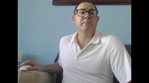 Snapshot of mrcaruso chatting on 10/02/25, 12:45 Mrcaruso online show from 10/02/25, 12:45