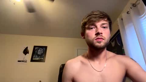 Snapshot of mrcoolguy68 chatting on 12/02/25, 03:18 mrcoolguy68 online show from 12/02/25, 03:18