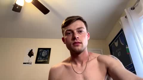 Snapshot of mrcoolguy68 chatting on 03/23/26, 05:39 mrcoolguy68 online show from 03/23/26, 05:39