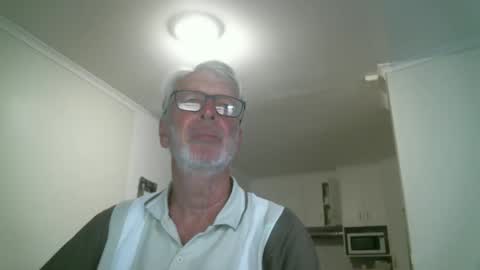 Snapshot of mrcreek1531 chatting on 04/30/26, 06:31 mrcreek1531 online show from 04/30/26, 06:31