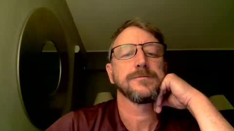 Snapshot of mrcumstain chatting on 02/23/26, 10:40 mrcumstain online show from 02/23/26, 10:40